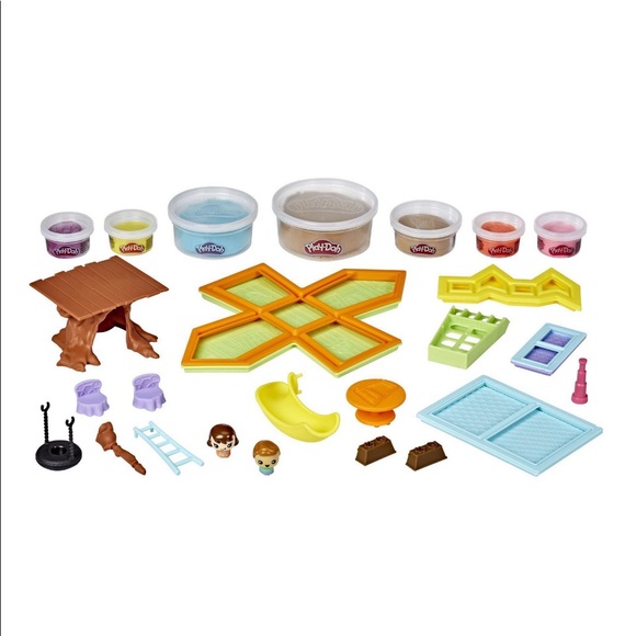 Play-Doh treehouse with this creative Play-Doh building kit - Picture 3 of 7
